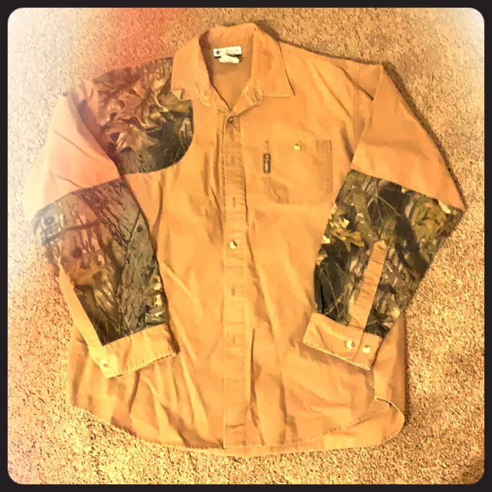 Men’s medium Columbia button down camo & brown